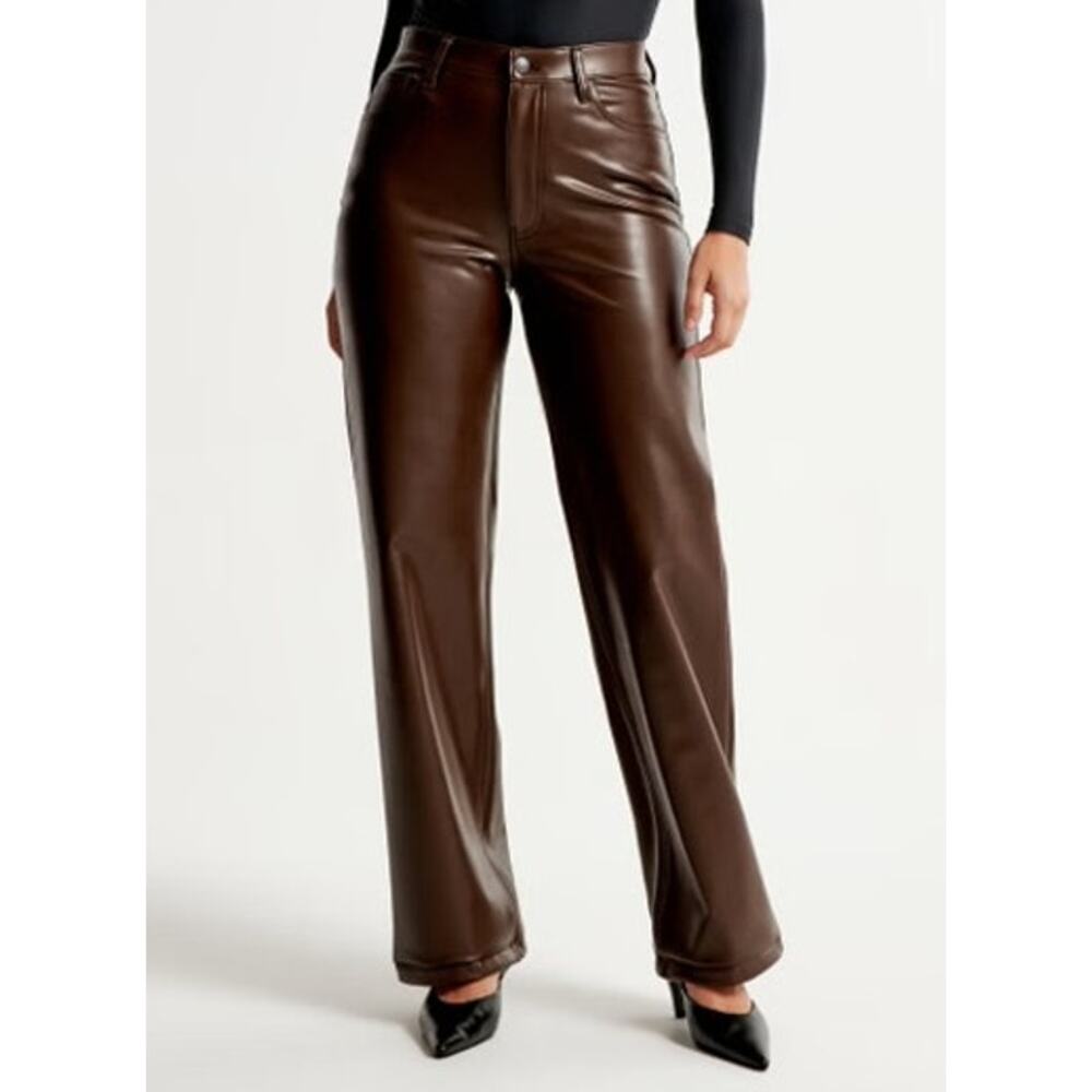 Abercrombie & Fitch Vegan Leather 90s Straight Pants Brown Size 4 Short Minimal